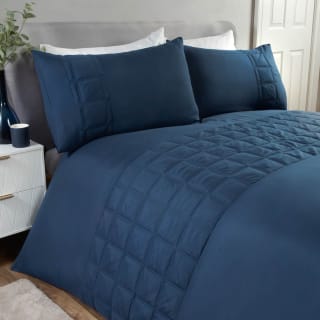389042-397386-389043-397388-389044-pinsonic-navy-duvet-set