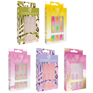 389691-w7-glamorous-nails-group