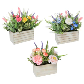 392832-floral-window-box