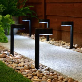 392977-solar-powered-new-york-post-lights-8pk