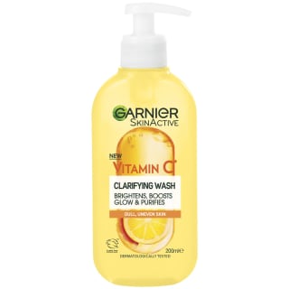 397909-garnier-skinactive-vitamin-c-clarifying-face-wash-200ml