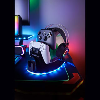 398758-goodmans-headset-and-stand-6