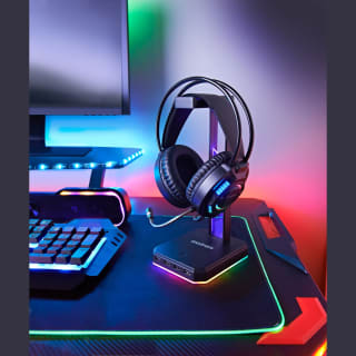 398758-goodmans-headset-and-stand