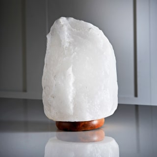 398793-white-himalayan-salt-lamp-2