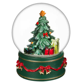399582-traditional-snowglobe-4