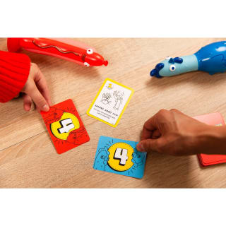 400121-chicken-vs-hot-dog-game