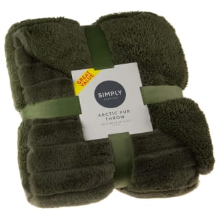 Simply Everyday Super Soft Throw - Navy | Throws | B&M