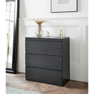 401858-sienna-3-drawer-chest-2