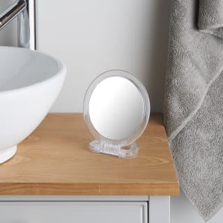 404605-clear-mirror-with-stand-handle