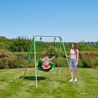 Saucer Swing