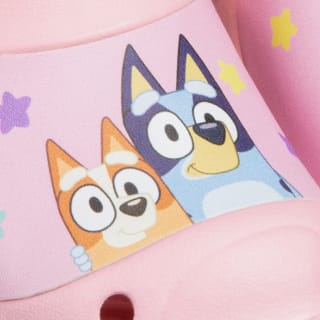 407057-kids-bluey-clogs-pink-3