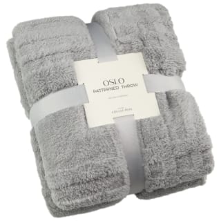 407195-oslo-patterned-throw-grey