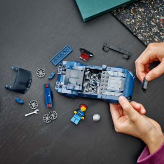 408325-lego-speed-champions-ford-mustang-dark-horse-2