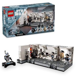 LEGO Star Wars Boarding The Tantive IV