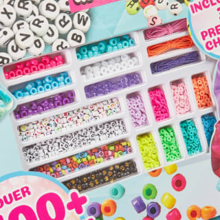 408563-deluxe-concert-bracelets-and-scruncheeze-diy-kit-12