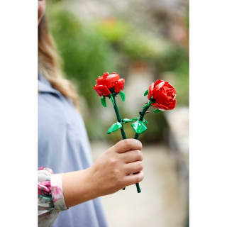 408621-lego-roses-5
