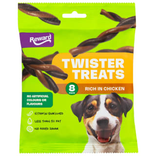 409379-reward-twister-treats-rich-in-chicken