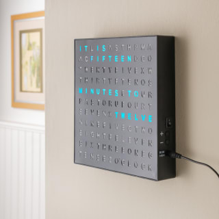 409772-vibes-rgb-led-word-clock-2