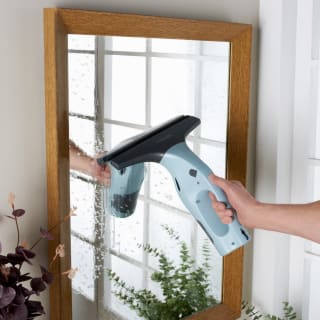 409808-goodmans-window-vacuum-6