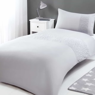 412727-simply-kids-grey-star-pinsonic-duvet-set-single-2