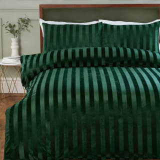412815-412816-evelyn--duvet-set-green-double-king