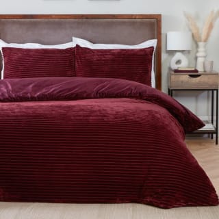 Ribbed Flannel Berry Duvet Set - Double