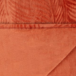 413134-carved-super-soft-throw-rust-4