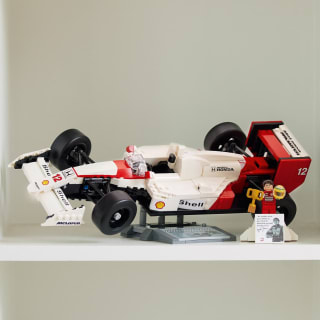 413202-lego-mclaren-mp4-4-ayrton-senna-10330-3