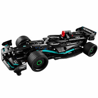 414724-lego-technic-mercedes-amg-f1-w14-pull-back-6