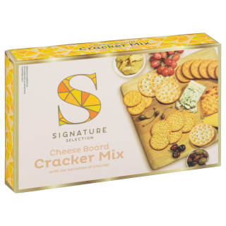 414959-signature-cracker-mix