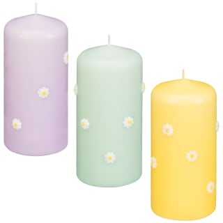 418038-3d-daisy-pillar-candle-group