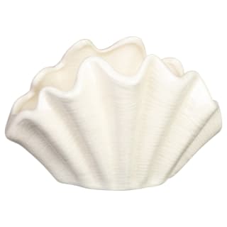 418225-scalloped-clam-shaped-vase