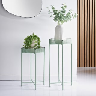 418610-home-collection-set-of-2-plant-tables