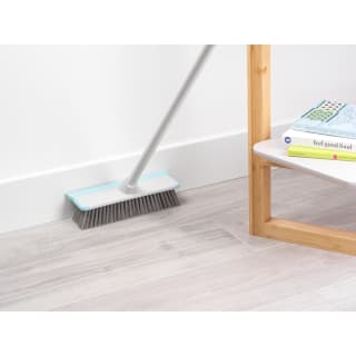 419275-beldray-floor-scrub-brush-with-squeegee-2