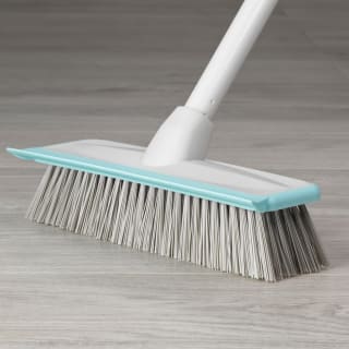 419275-beldray-floor-scrub-brush-with-squeegee1