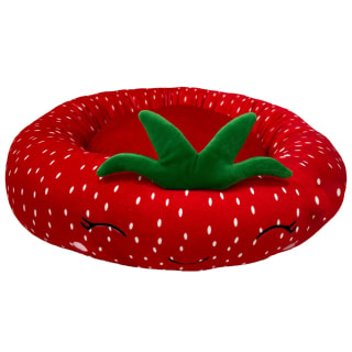 419485-cute-fruit-summer-bed-55-x-55cm-strawberry-2