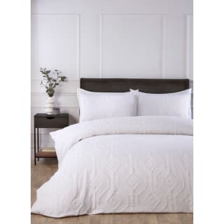 419541-419543-seville-geo-duvet-set-white
