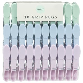 419735-30pk-grip-pegs-2