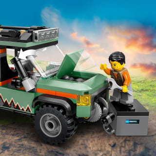 420174-lego-city-off-road-mountain-truck-5