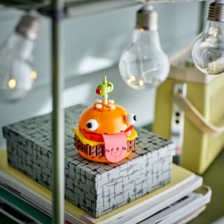 420183-lego-fortnite-durr-burger-2