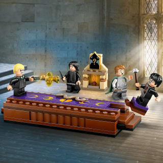 420185-lego-harry-potter-hogwarts-castle-dueling-club-3