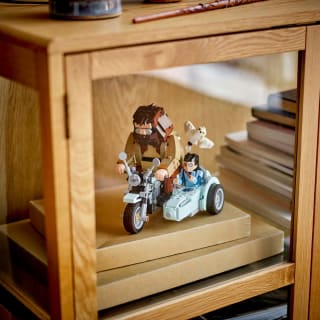 420189-lego-harry-potter-hogwarts-hagrid-and-harrys-motor-8