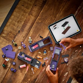 420190-knight-bus-adventure-76446-2