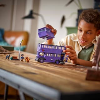 420190-knight-bus-adventure-76446-7