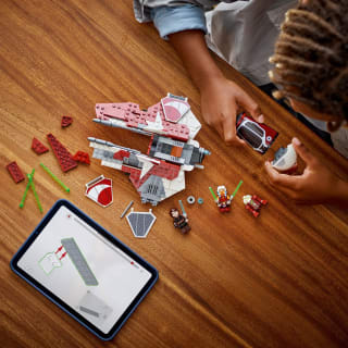 420218-lego-stars-wars-ahsokas-jedi-interceptor-5