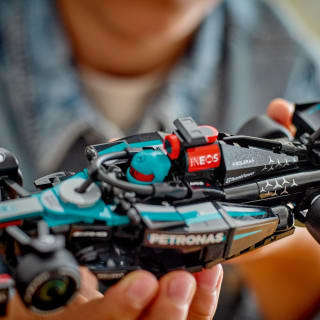 420258-mercedes-amg-f1-w15-race-car-77244-5