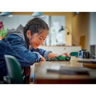 420259-aston-martin-aramco-f1-amr24-race-car-77245-7