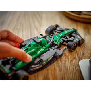 420259-aston-martin-aramco-f1-amr24-race-car-77245-9