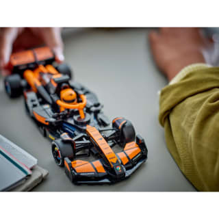 420260-mclaren-f1-team-mcl38-race-car-77251-11