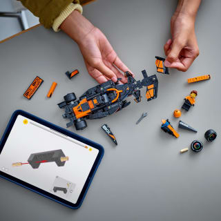 420260-mclaren-f1-team-mcl38-race-car-77251-4